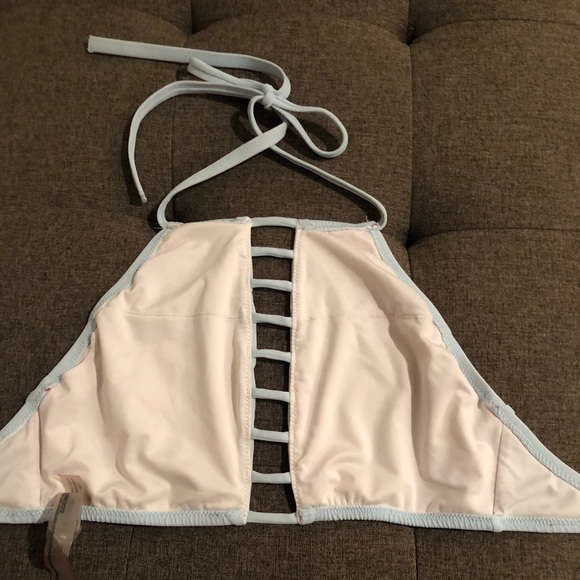 Bathing suit top - Picture 2 of 4